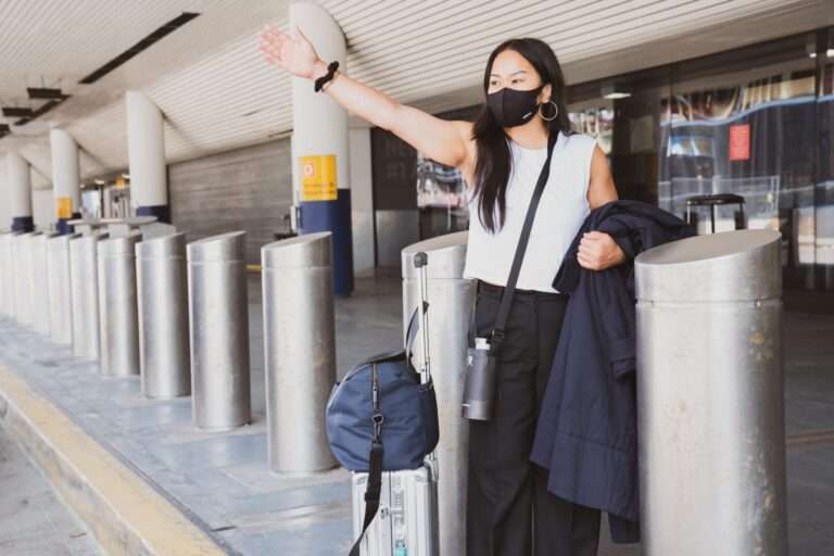 Places & Attractions Blogs | Articles | News | Tips & Tricks | Video | FAQ | Information | Infograph. 1 Q. How can I book airport transportation from Long Island to JFK?