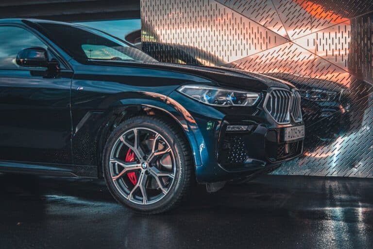 Airport Transfer Blogs | Articles | News | Tips & Tricks | Video | FAQ | Information | Infograph. 16 Q. How can I participate in a black car show?