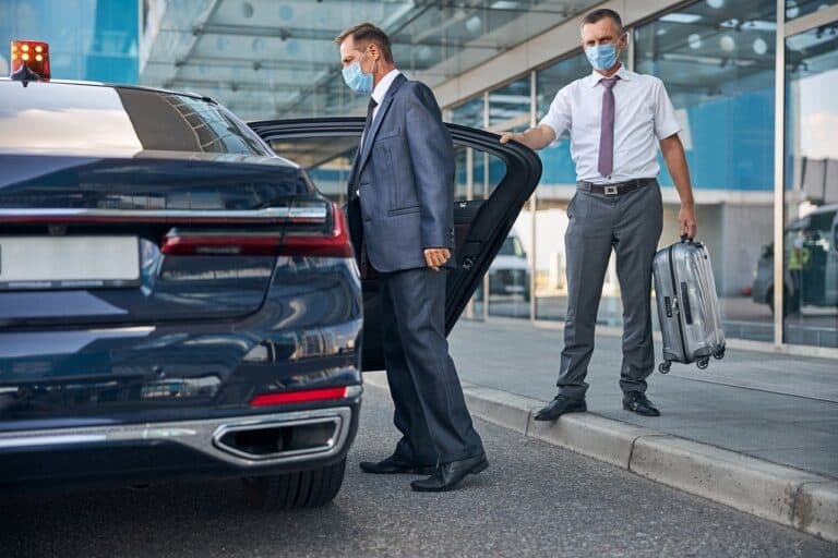 Places & Attractions Blogs | Articles | News | Tips & Tricks | Video | FAQ | Information | Infograph. 14 Q. How can I rent a car at Geneva Airport?