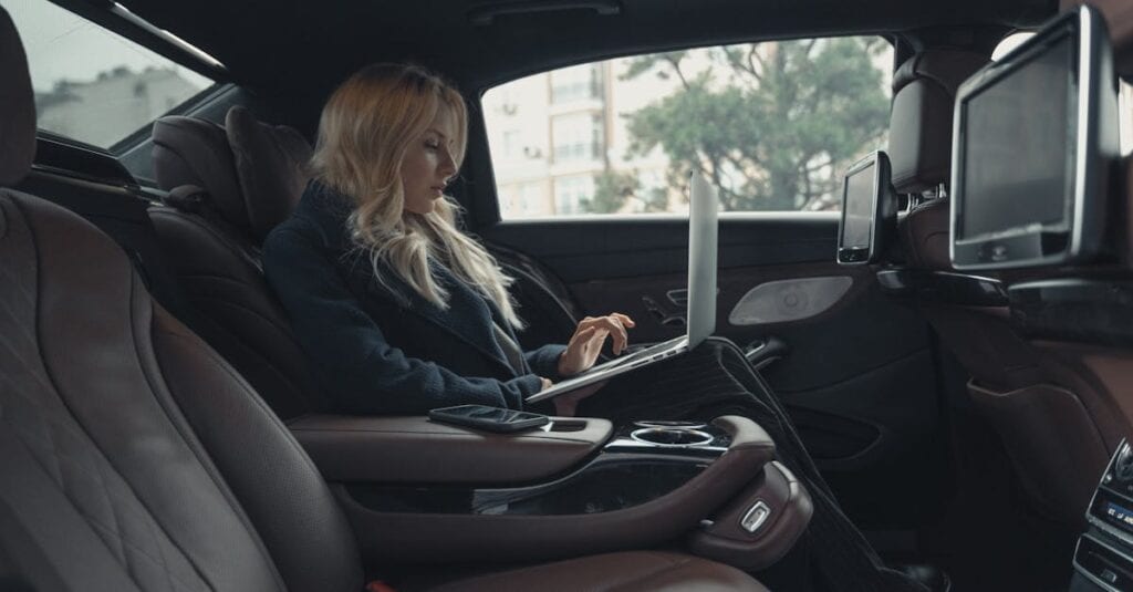 Premium SUV Service: 5 Unbelievable Perks of Our Top-Tier Luxury Rides 3 Premium SUV Service