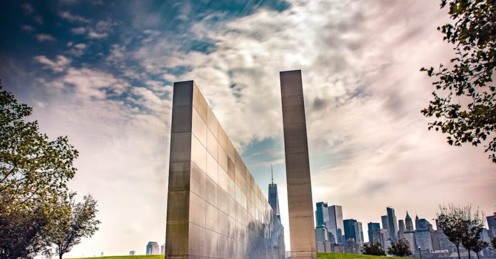 8 Splendid Reasons For Renting A Car Service Newark To Manhattan 5 Q. How long is the bus ride from Newark Airport to NYC?