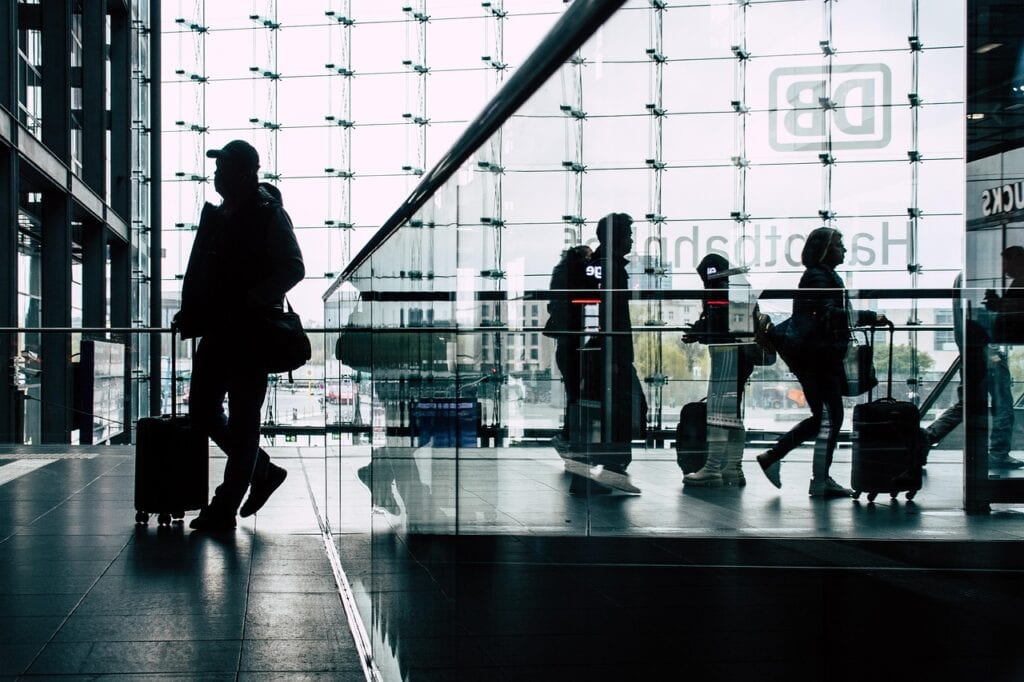 busy newark airport pickup for groups scene at arrivals