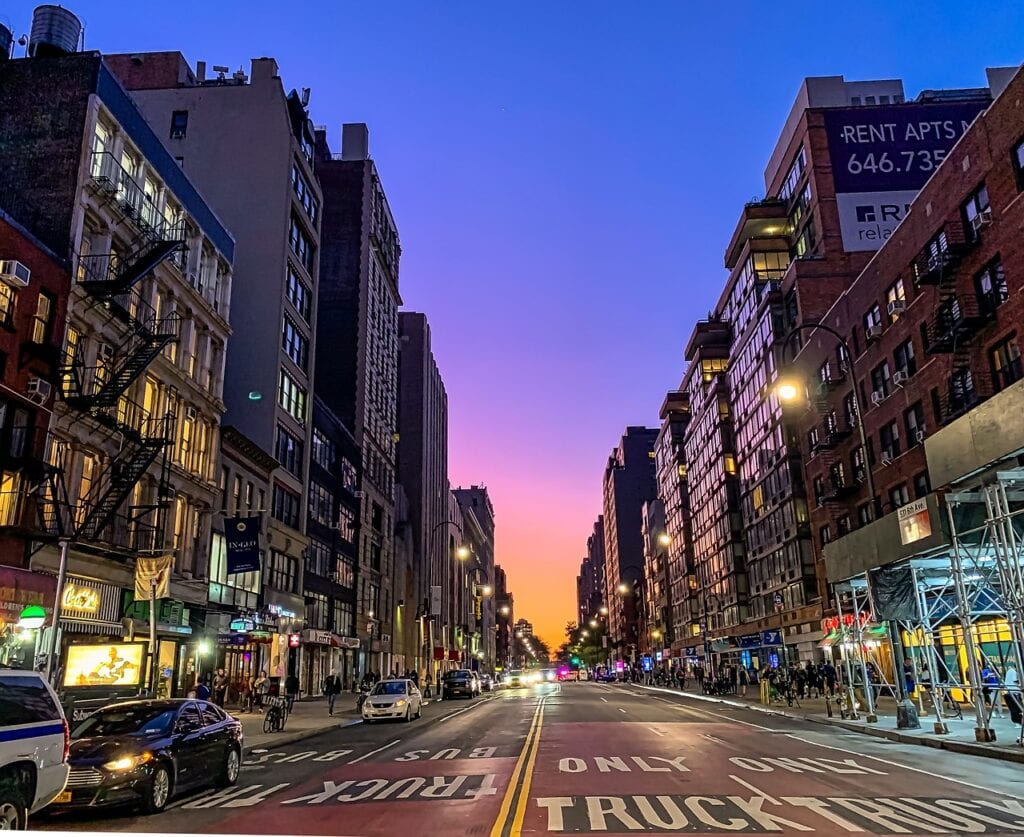 how much does car service from jfk to manhattan cost
