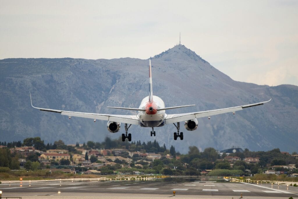 newark airport transportation reviews 2025