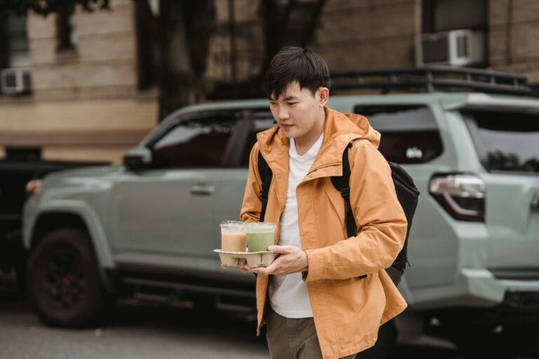 how to choose a car service from airport in new york