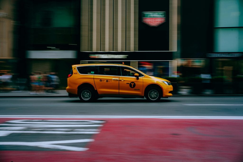 Flat rate taxi to JFK reviews 2026 experience versus premium service