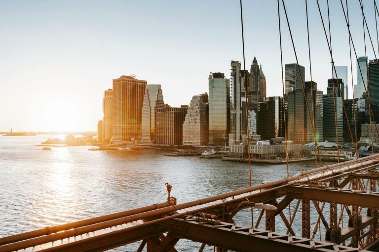 how to choose the best car service from lga to manhattan
