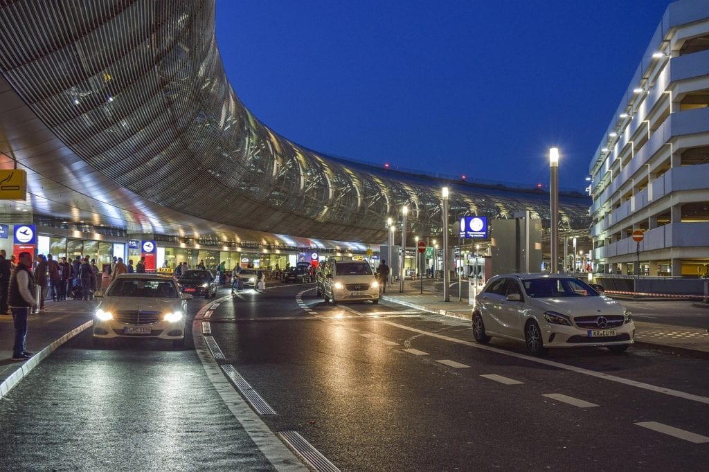 architecture, airport, building, terminal, modern, international, people, arrival, stole, traffic, car, design, metal, car wallpapers, departure, travellers, tourism, hall, to travel, glass, road, taxi