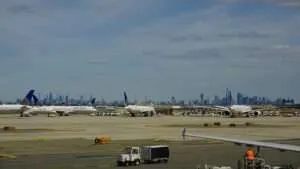 Newark-laguardia.jpg 3