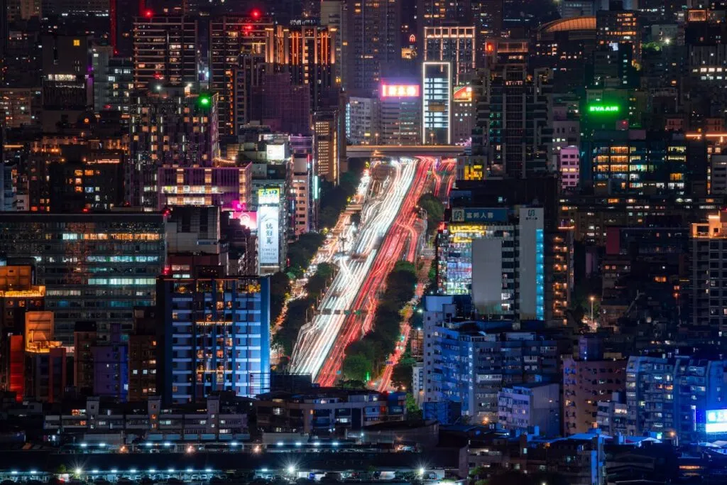 Limo to LaGuardia: 7 Top Reasons It’s the Best Luxury Ride 2 limo to laguardia