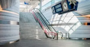 Q. How can I find cheap car rentals in Oakland