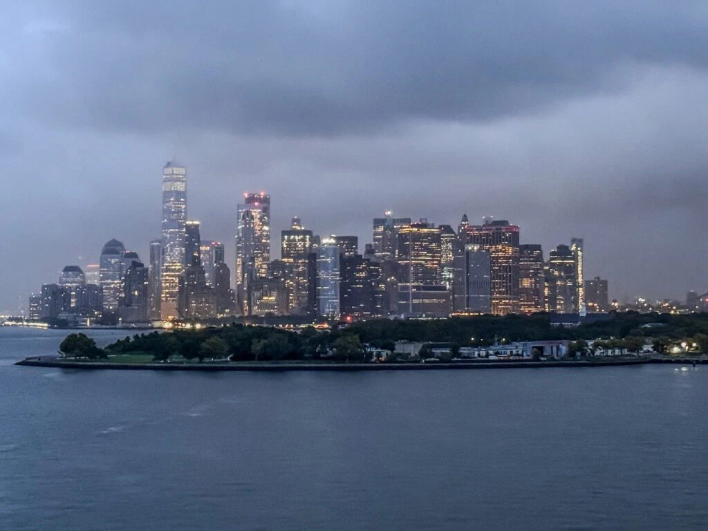 Transportation New York Penn Station to Metropark Station