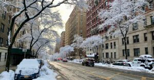 Q. How can I travel from Connecticut to the Manhattan Cruise Terminal?