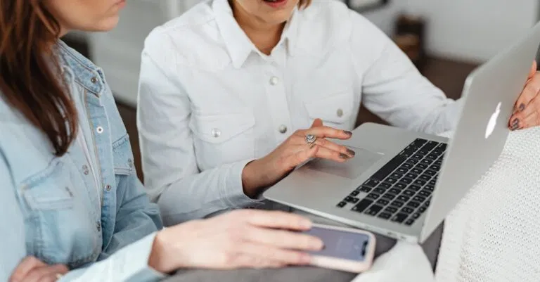 How to choose a car service in New York amid 2025’s hustle