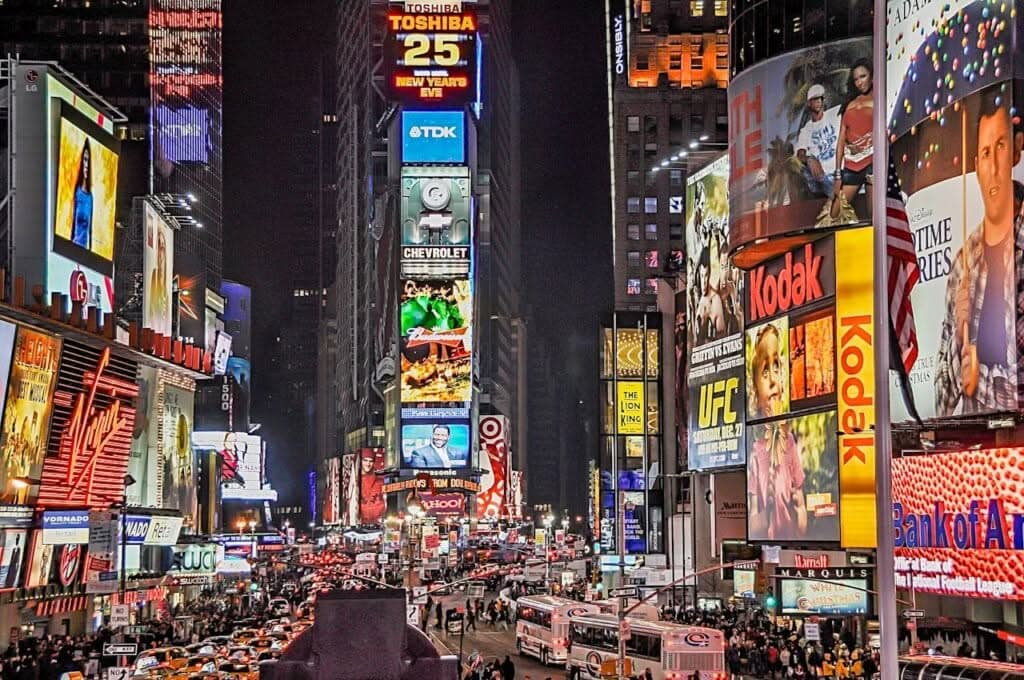 Cars by the Hour NYC: 7 Amazing Deals for Quick & Easy Rentals Today! 3 pexels-photo-802024-802024.jpg