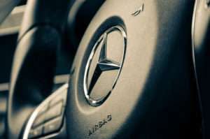 Mercedes Luxury Van - 8 Fantastic Points 2 mercedes luxury van