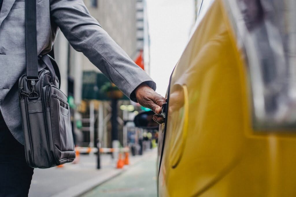 Discover the Top Taxi Car Service with 5-Star JetBlack Transportations 3 taxi car service